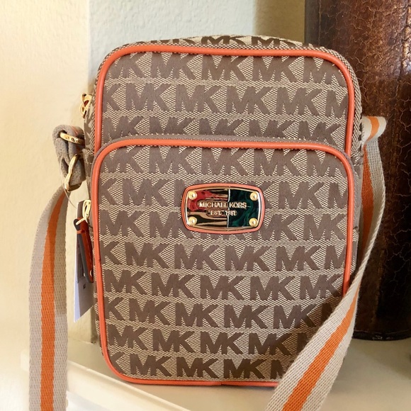 michael kors signature w webbing